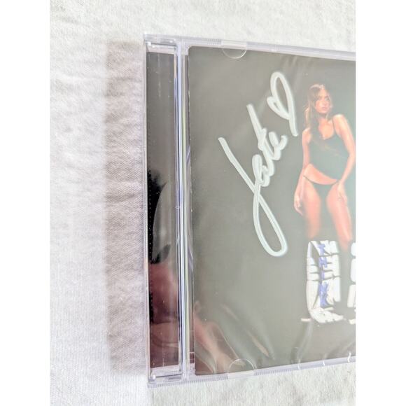 Tate Mcrae Signed Think Later CD Sealed New Autographed Silver - Picture 6 of 9